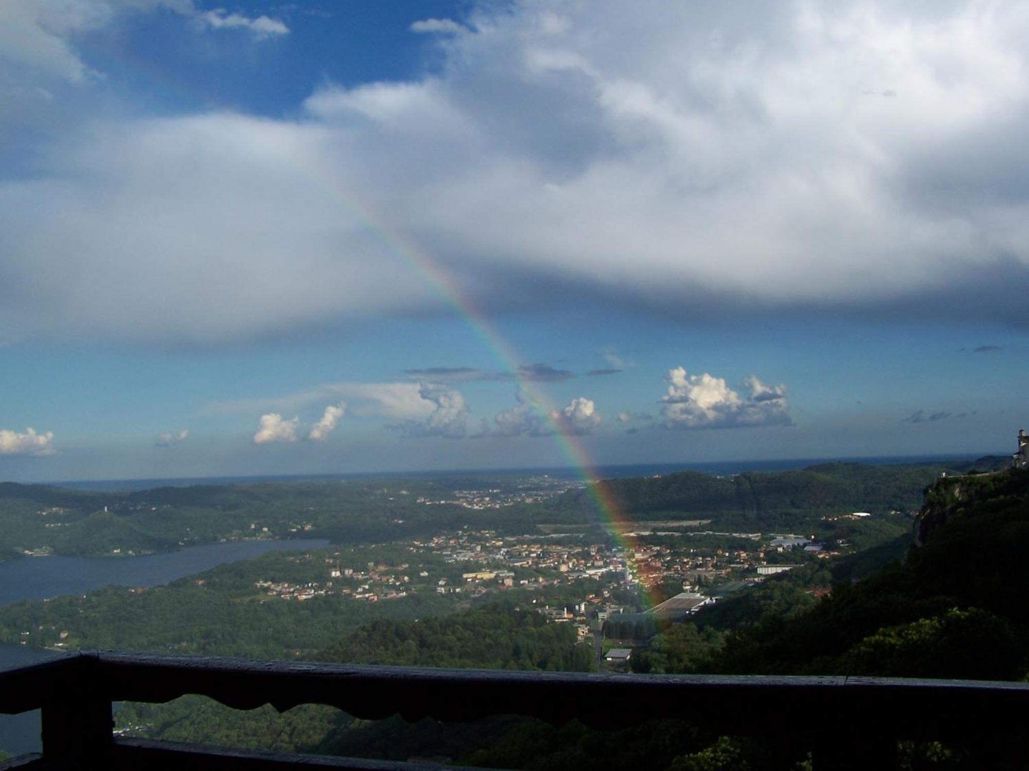 Hotel Panoramico Lago D'Orta (Adults Only) Madonna Del Sasso 外观 照片