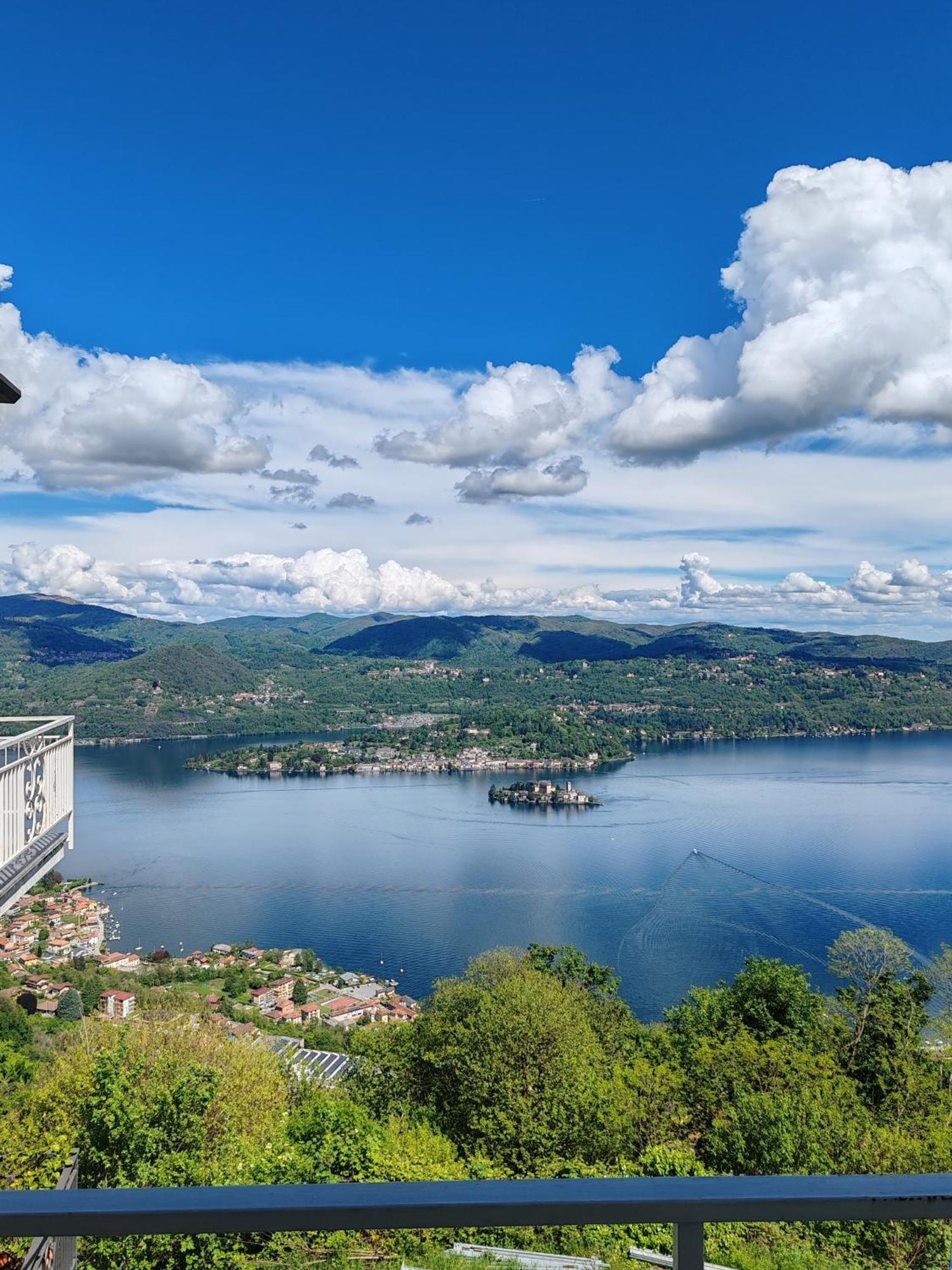 Hotel Panoramico Lago D'Orta (Adults Only) Madonna Del Sasso 外观 照片