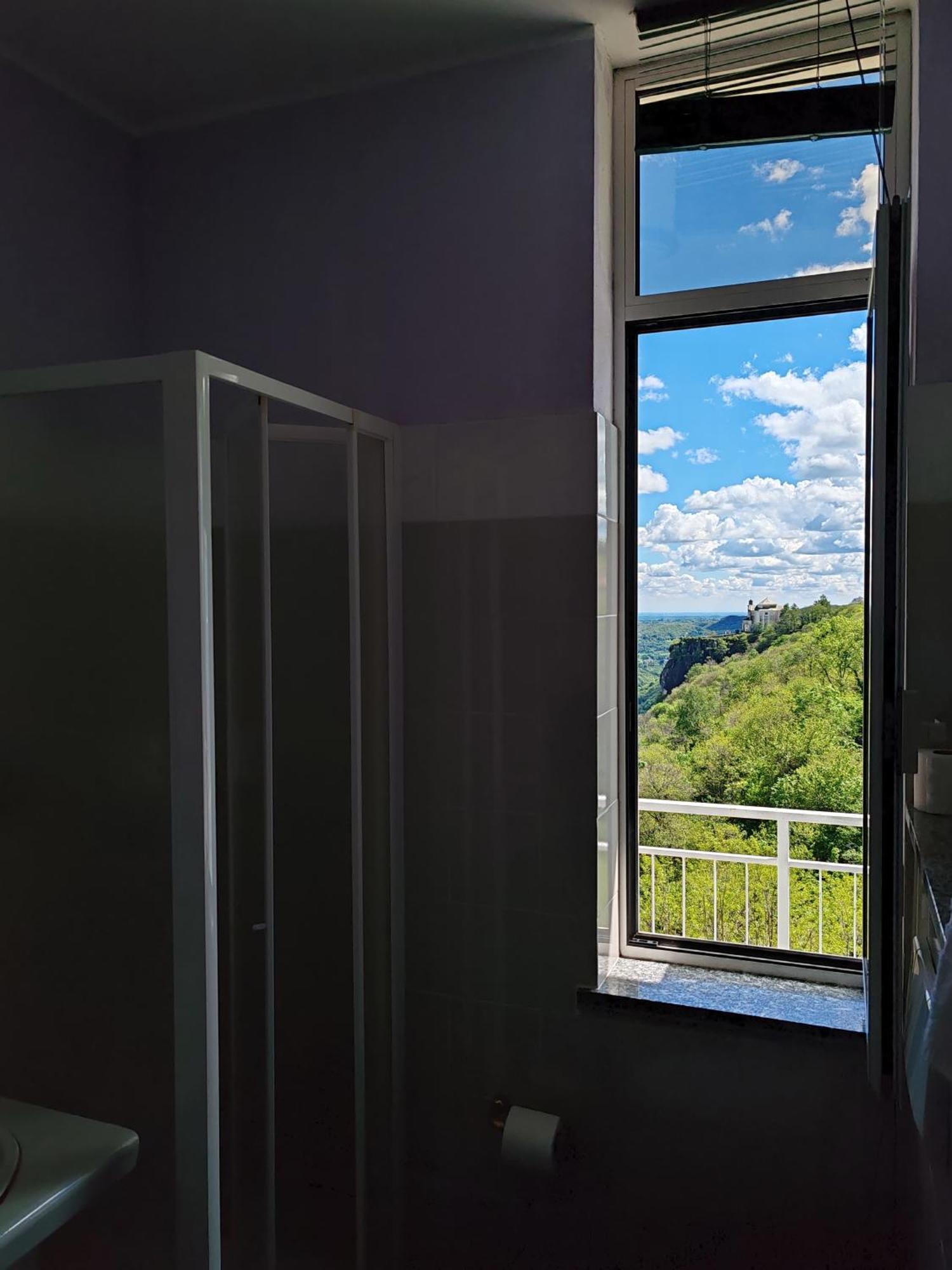 Hotel Panoramico Lago D'Orta (Adults Only) Madonna Del Sasso 外观 照片