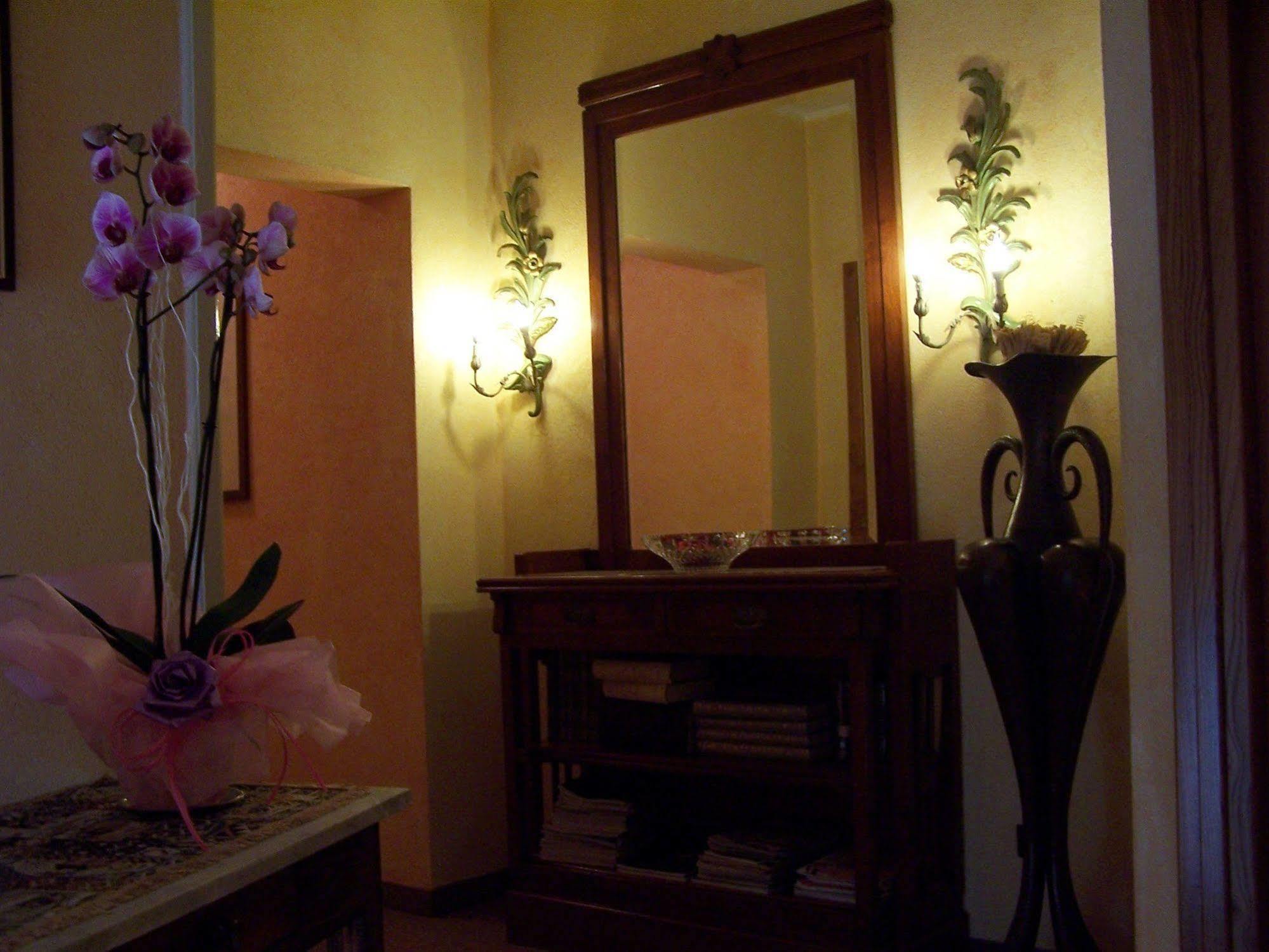 Hotel Panoramico Lago D'Orta (Adults Only) Madonna Del Sasso 外观 照片